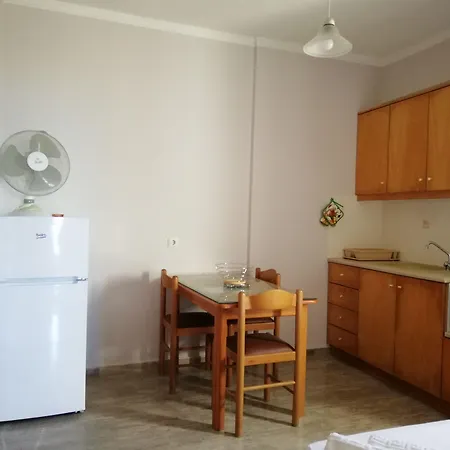 Stellatos House * פורוס