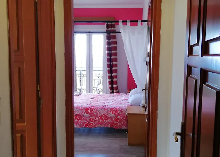 Stellatos House פורוס