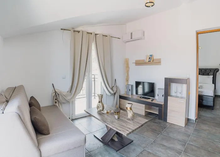 דירה Stellatos House *