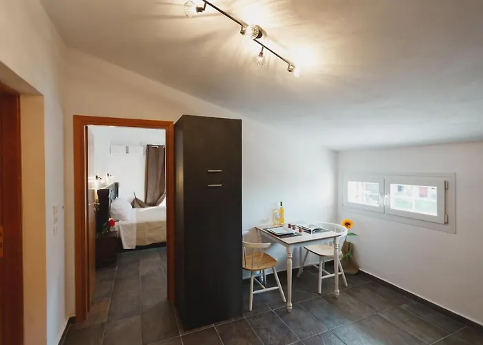 Stellatos House