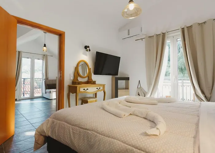 Апартаменты Stellatos House