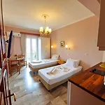 Stellatos House Apartmán *