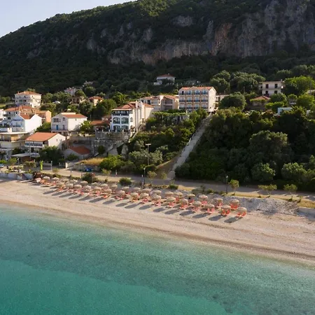 Stellatos House Apartment Poros (Kefalonia)