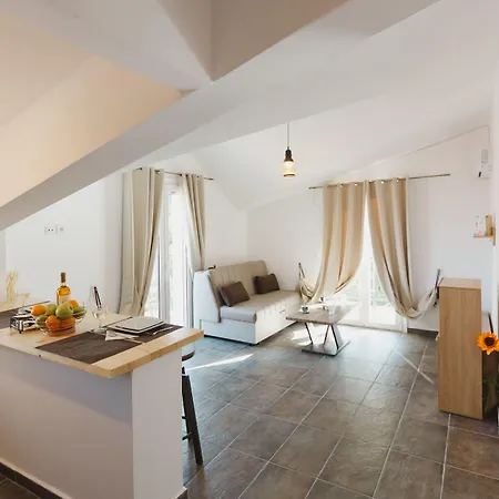 Stellatos House Appartement