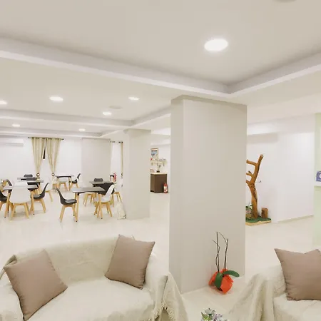 Stellatos House بوروس
