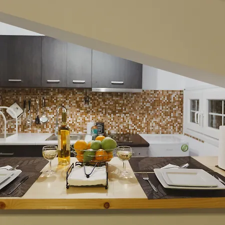 Stellatos House * 포로스